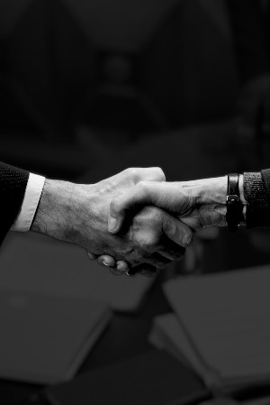 Advogados Parceiros-Photoroom